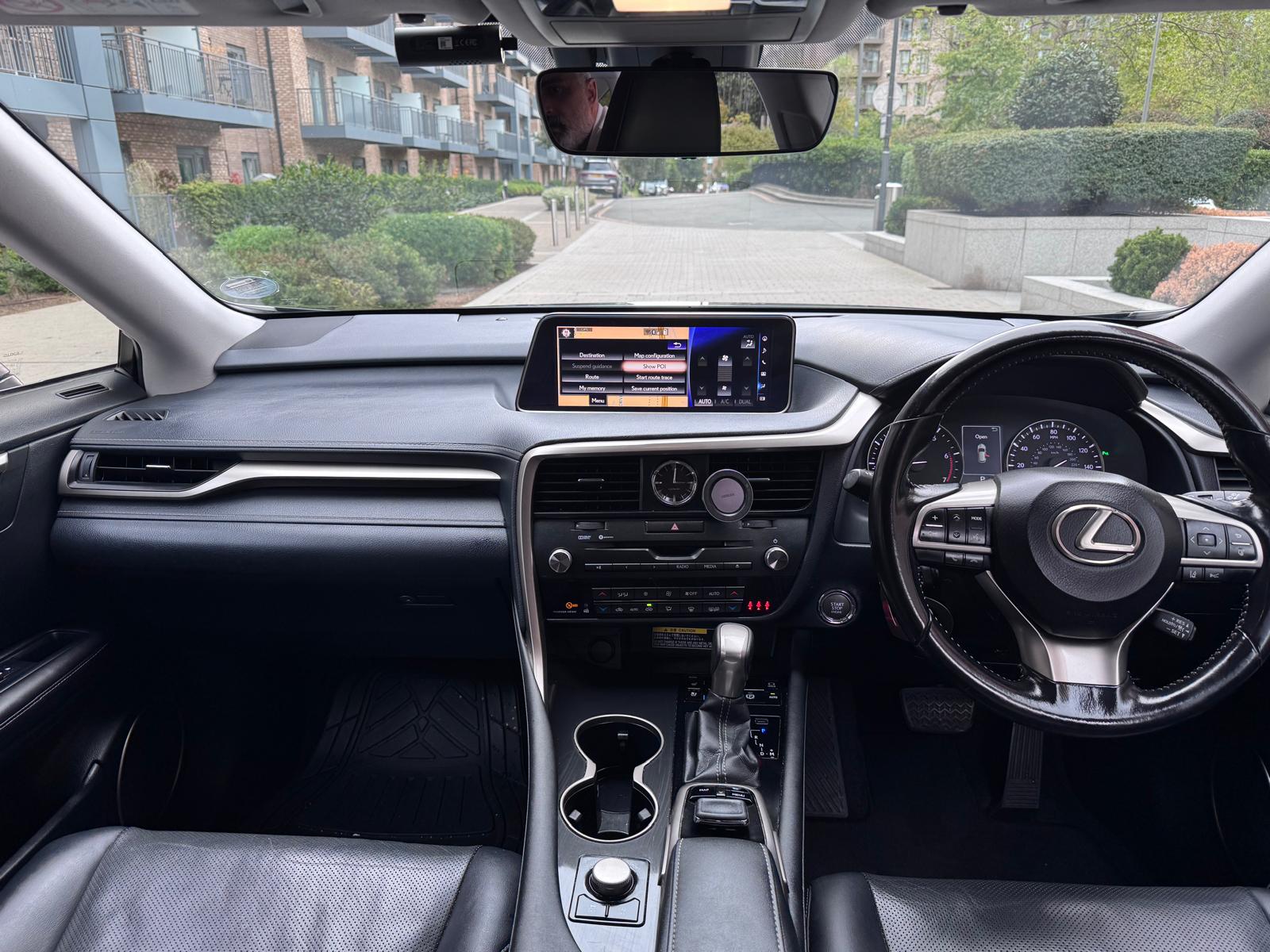 Vehicle photo 8